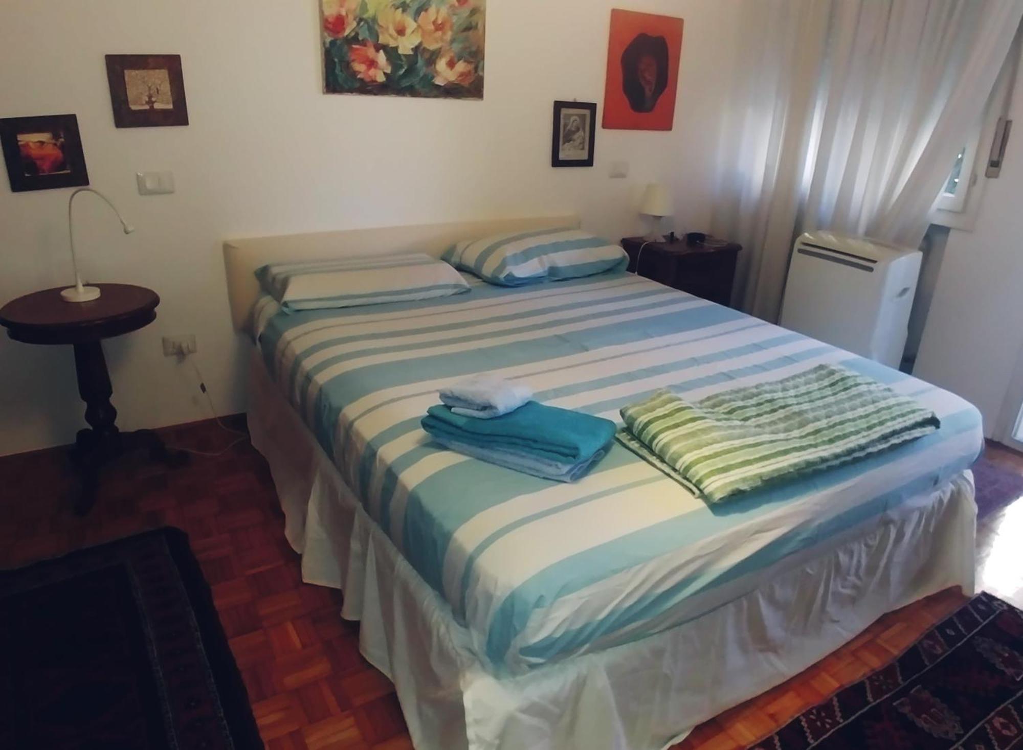 Ampi Spazi, A Piedi In Centro. Apartman Treviso Kültér fotó